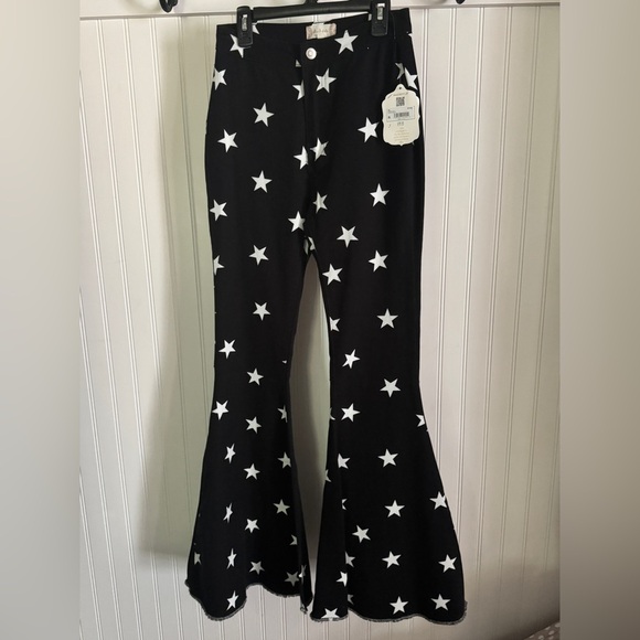 ALTAR’D STATE | NWT Star power flare jeans pants | Black White Sz Small - Picture 4 of 9